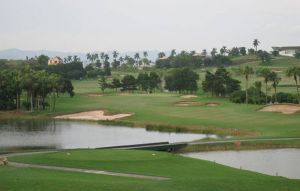 Chi Linh Star Golf Club - Green Fee - Tee Times