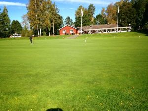 Högbo Golfklubb - 9-hålsbanan - Green Fee - Tee Times